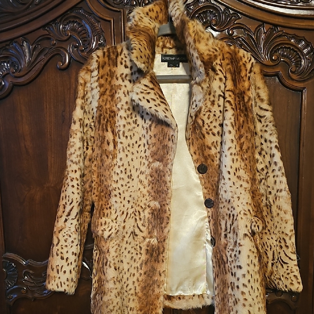 Adrienne Landau Faux Fur Leopard-Print Teddy Jacket in Tan and Brown